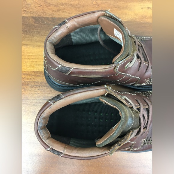 Clarks Wave Center Top Brown Leather Chukka Boots 26102153 Men’s Size 7.5M. - Picture 6 of 11